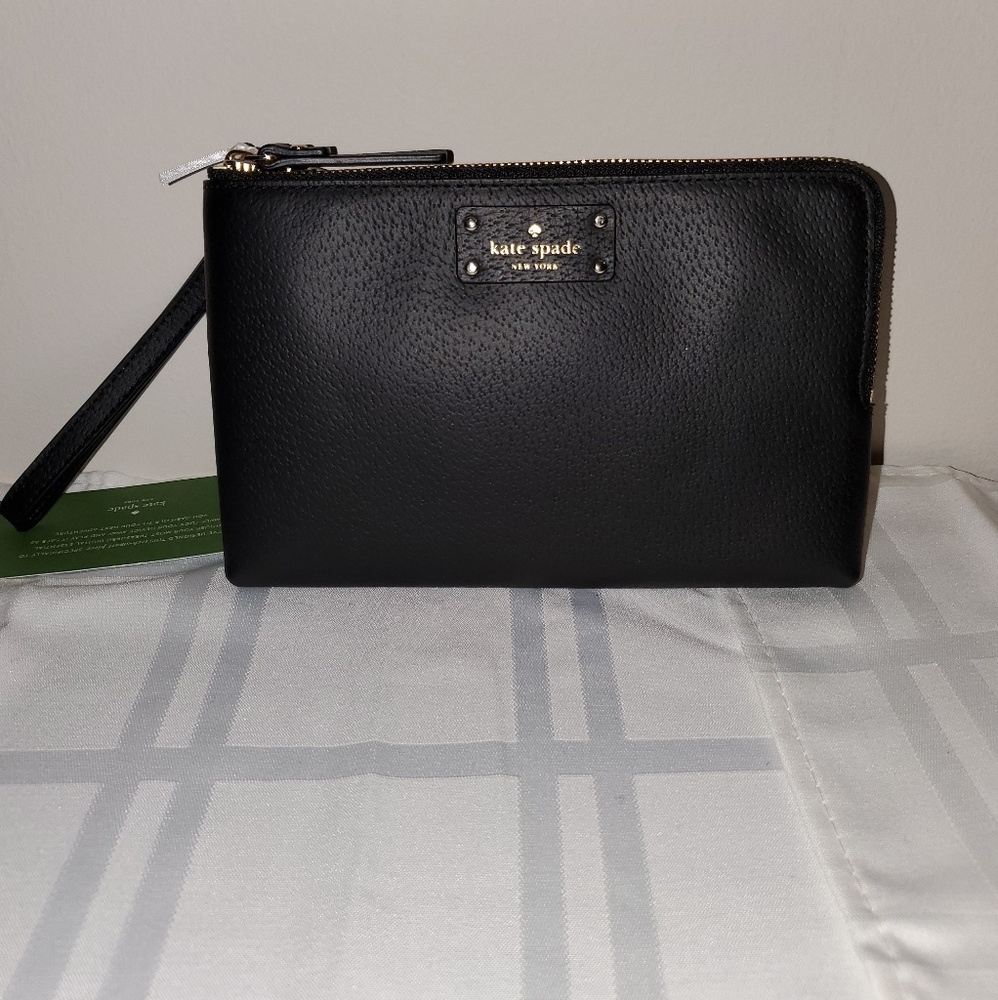 Brand new Kate Spade Wristlet